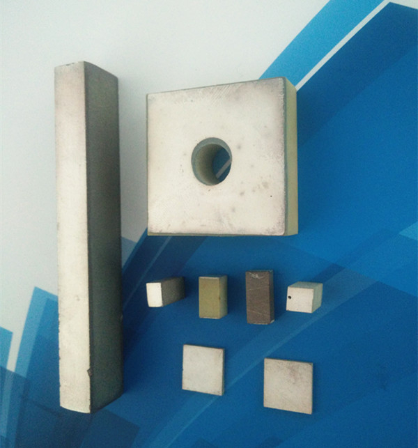 Grande produto de cerâmica piezoelétrica em forma especial