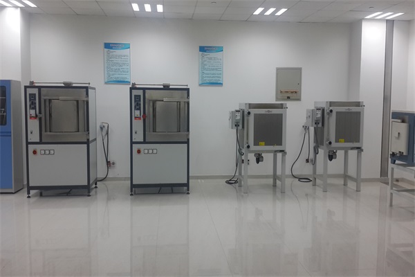 Sala de an&aacute;lise qu&iacute;mica 