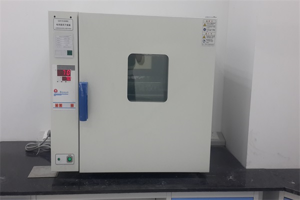 Forno de secagem el&eacute;trica com convec&ccedil;&atilde;o for&ccedil;ada